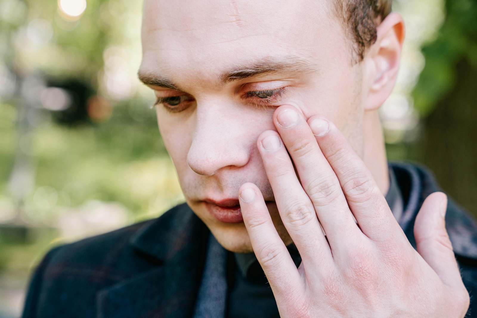 Man suffering from dry eye on Orleans, Ottawa